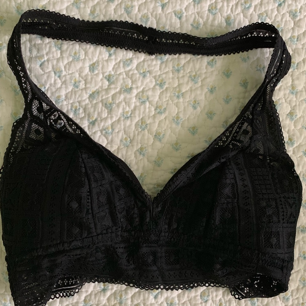 Aerie bralette in black